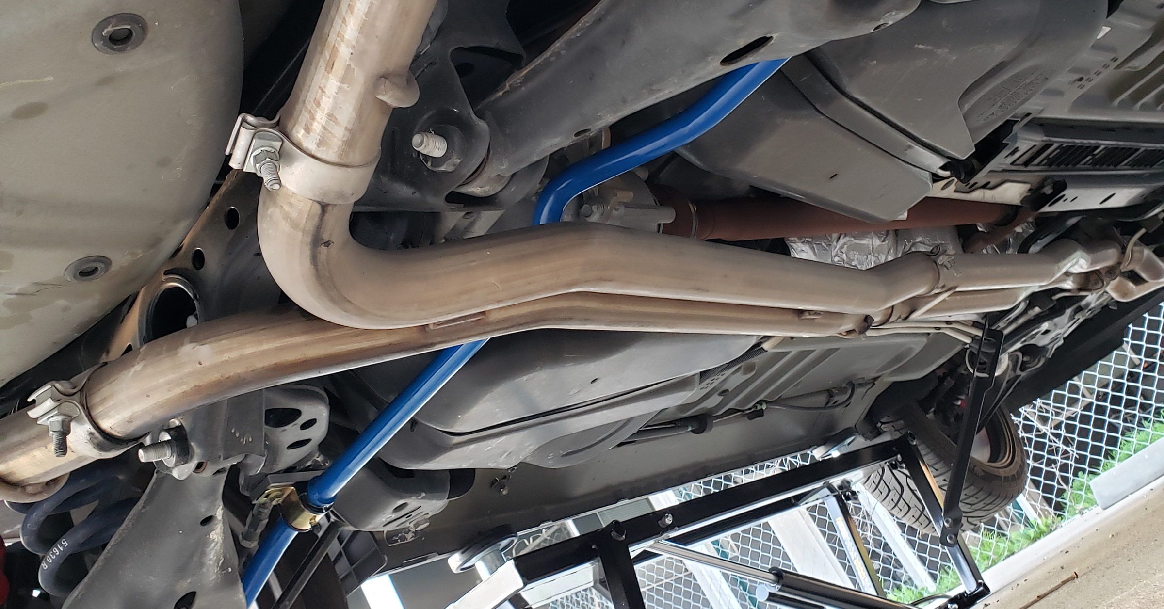 How To Install The Steeda Rear Sway Bar Toe Link Trailing Arm Step